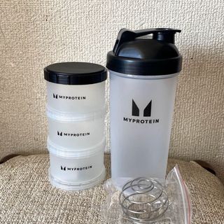 マイプロテイン(MYPROTEIN)のマイプロテイン 黒ストレージボックス＆黒シェイカー 600ml(トレーニング用品)