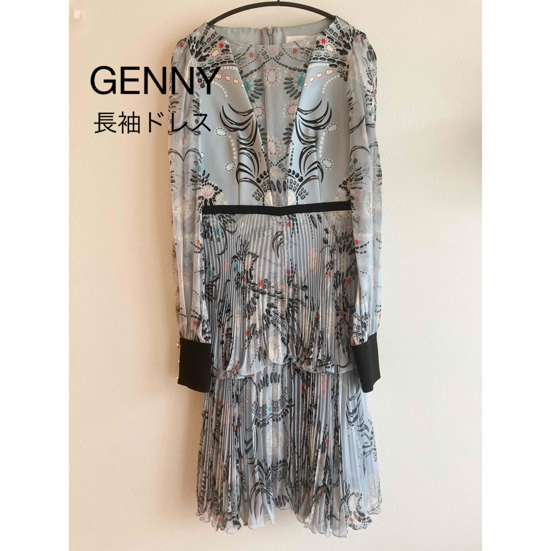 Genny(ジェニー)のGENNY 長袖ドレス　水色 レディースのフォーマル/ドレス(ミディアムドレス)の商品写真