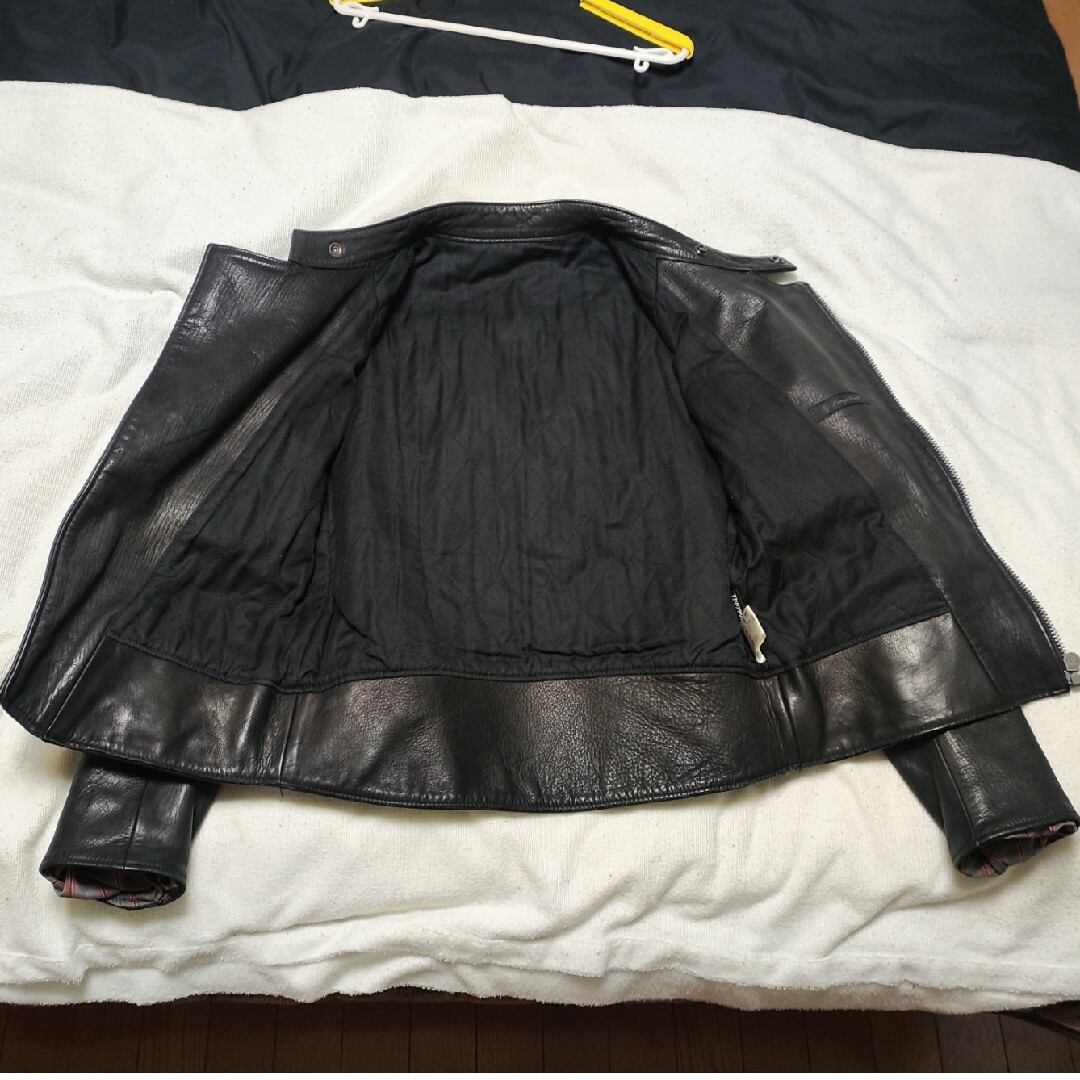 LOUNGE LIZARD(ラウンジリザード)のLOUNGE LIZARD　ダブルライダース　黒色サイズ２ メンズのジャケット/アウター(ライダースジャケット)の商品写真