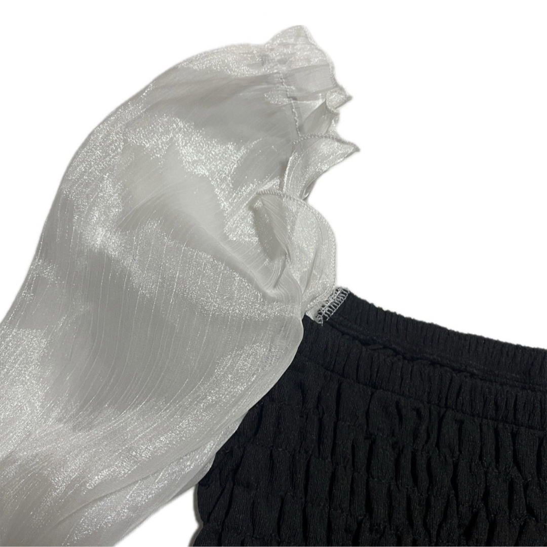 GRL(グレイル)のO GRL チュール パフスリーブ シャーリング シースルー 半袖 トップス レディースのトップス(シャツ/ブラウス(半袖/袖なし))の商品写真