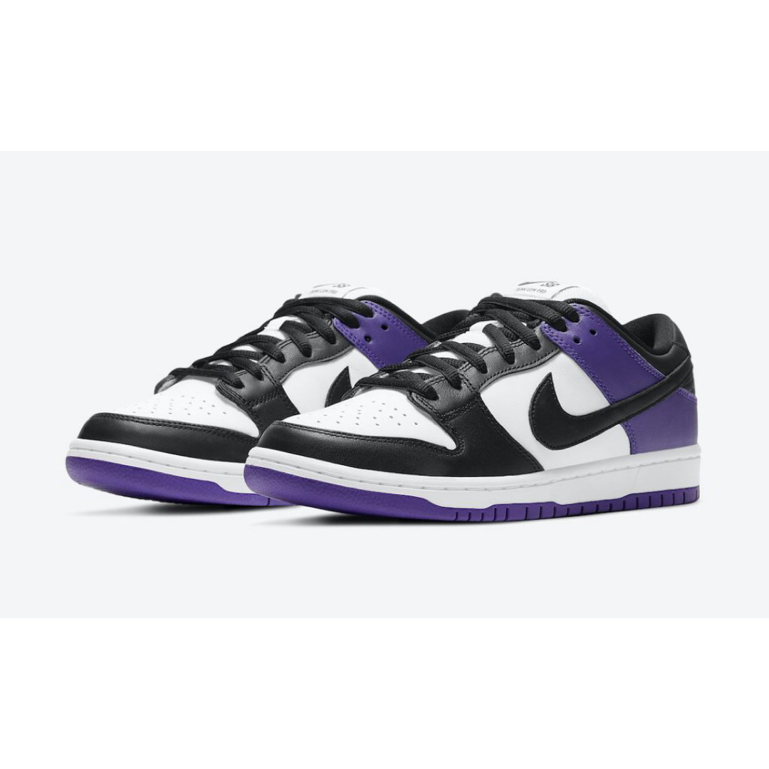 NIKE(ナイキ)のNIKE SB DUNK LOW COURT PURPLE メンズの靴/シューズ(スニーカー)の商品写真