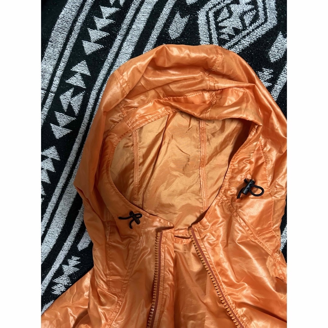 UNIQLO(ユニクロ)のナイロンジャンパー レディースのジャケット/アウター(ナイロンジャケット)の商品写真