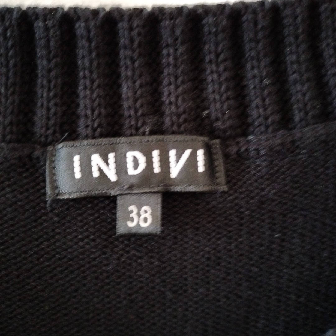 INDIVI(インディヴィ)の極美品★インディヴィ３８トップス　七分袖　M　黒日本製ワールド　セーターニット レディースのトップス(ニット/セーター)の商品写真