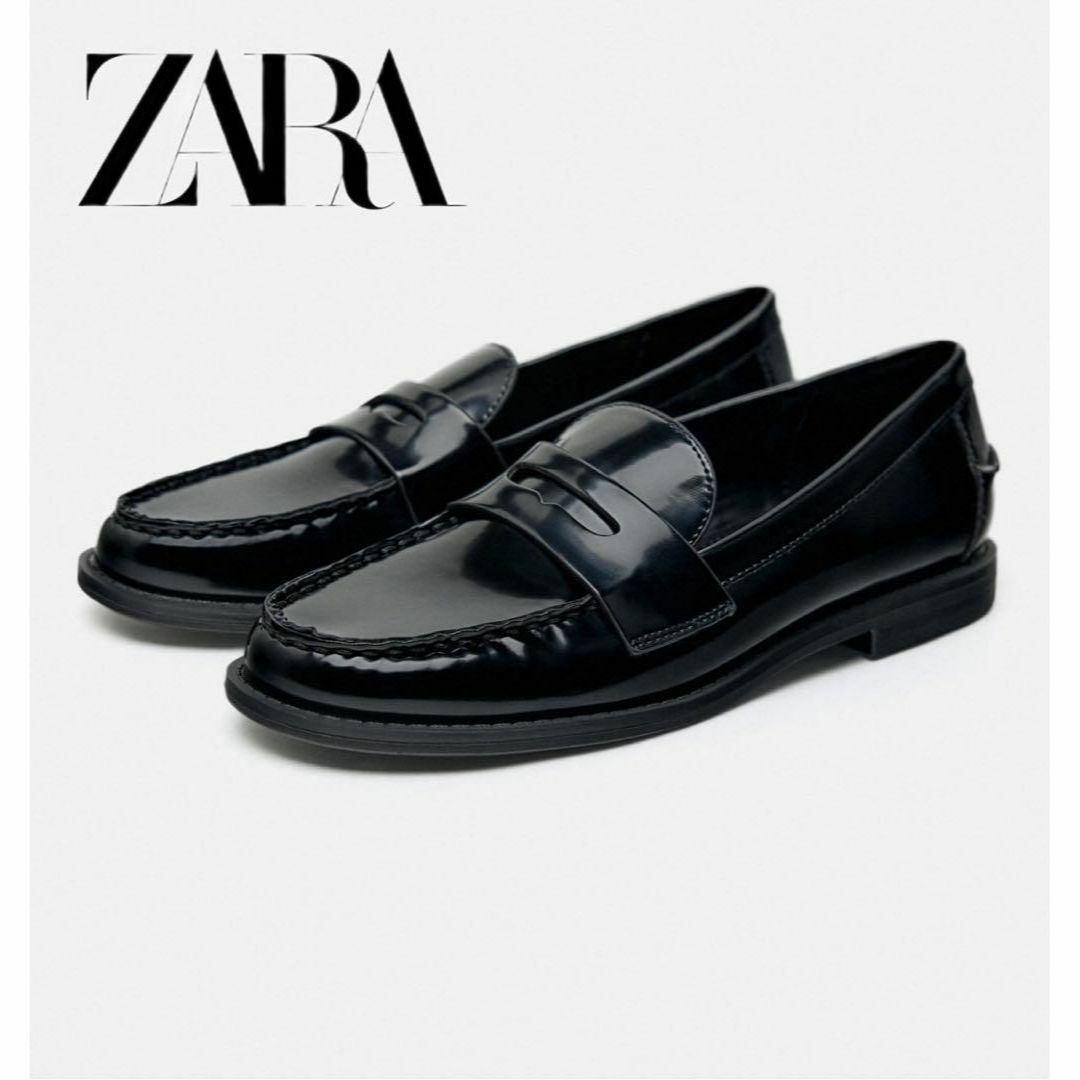 ZARA(ザラ)のZARA パテントレザーフィニッシュ ローファー 37 レディースの靴/シューズ(ローファー/革靴)の商品写真