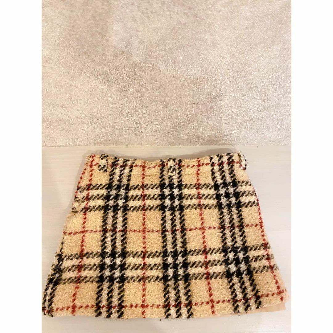 BURBERRY(バーバリー)のBurberry キッズ　フェルト生地　チェックミニスカート　100 キッズ/ベビー/マタニティのキッズ服女の子用(90cm~)(スカート)の商品写真