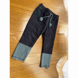 ザラキッズ(ZARA KIDS)のザラキッズ　ZARA  ボンボン付きパンツ　86cm(パンツ/スパッツ)