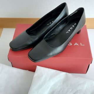 リーガル(REGAL)のリーガル　REGAL　黒パンプス　23.0cm(ハイヒール/パンプス)