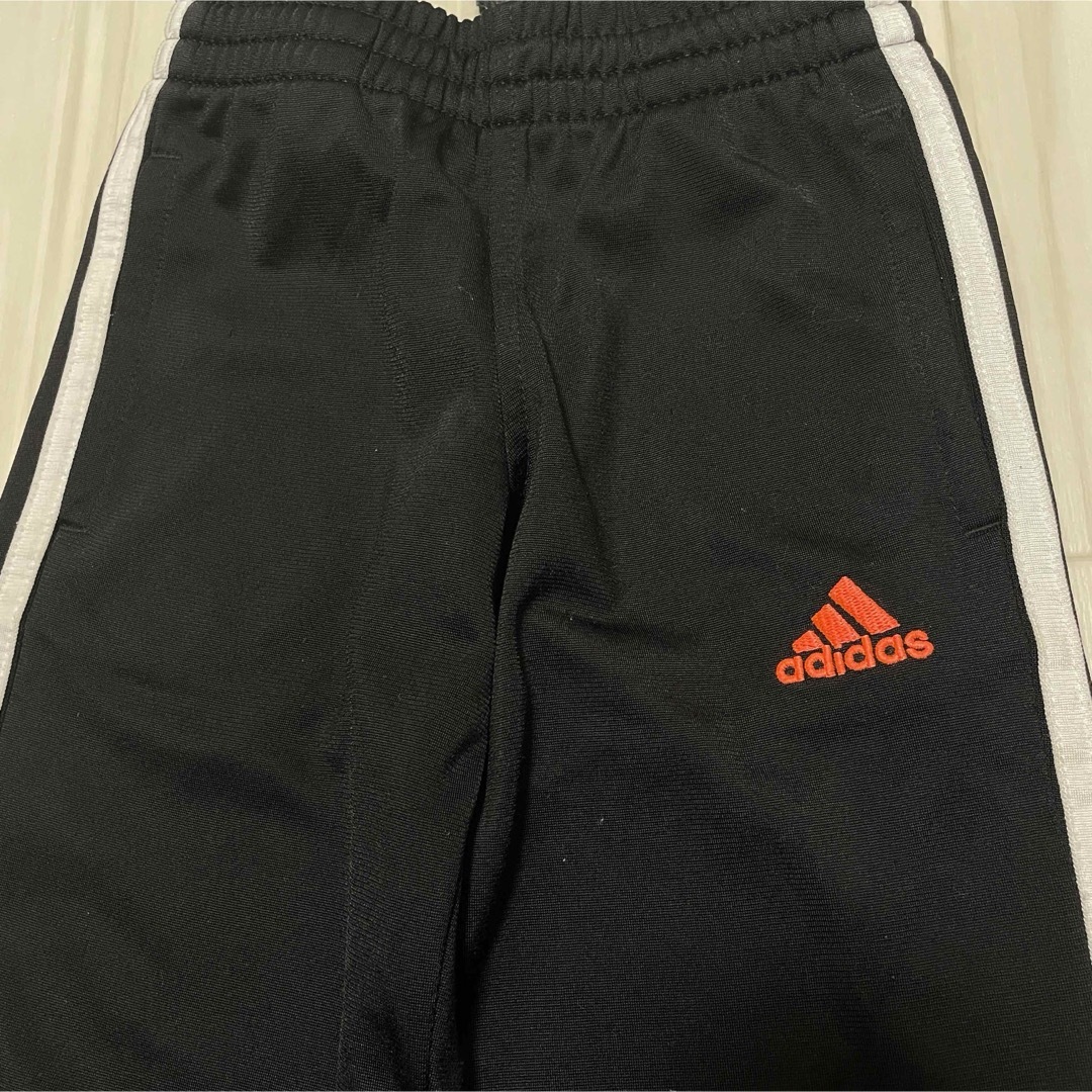 adidas(アディダス)のアディダス　ジャージ　ネオンオレンジ キッズ/ベビー/マタニティのキッズ服男の子用(90cm~)(その他)の商品写真