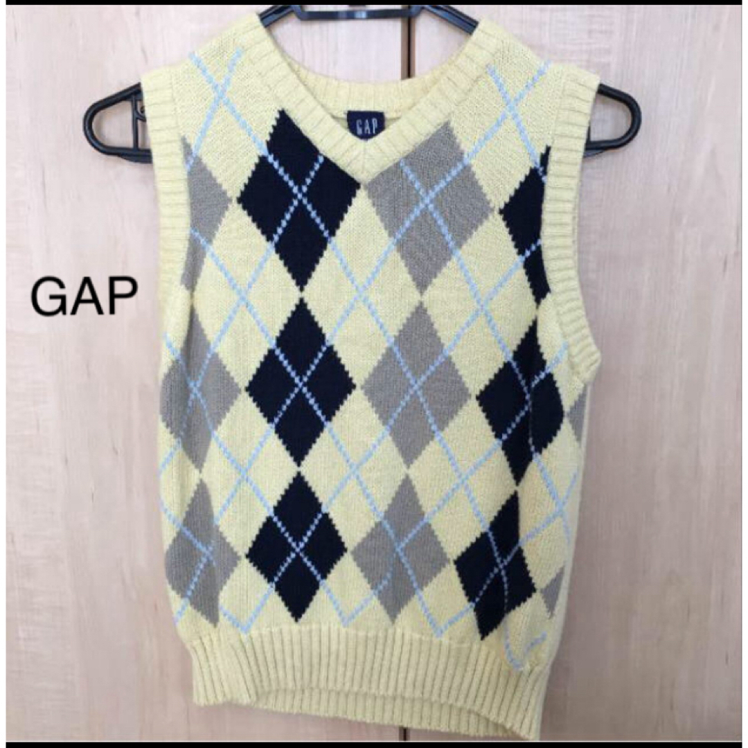 GAP(ギャップ)の7-8 GAP ベスト キッズ/ベビー/マタニティのキッズ服男の子用(90cm~)(カーディガン)の商品写真