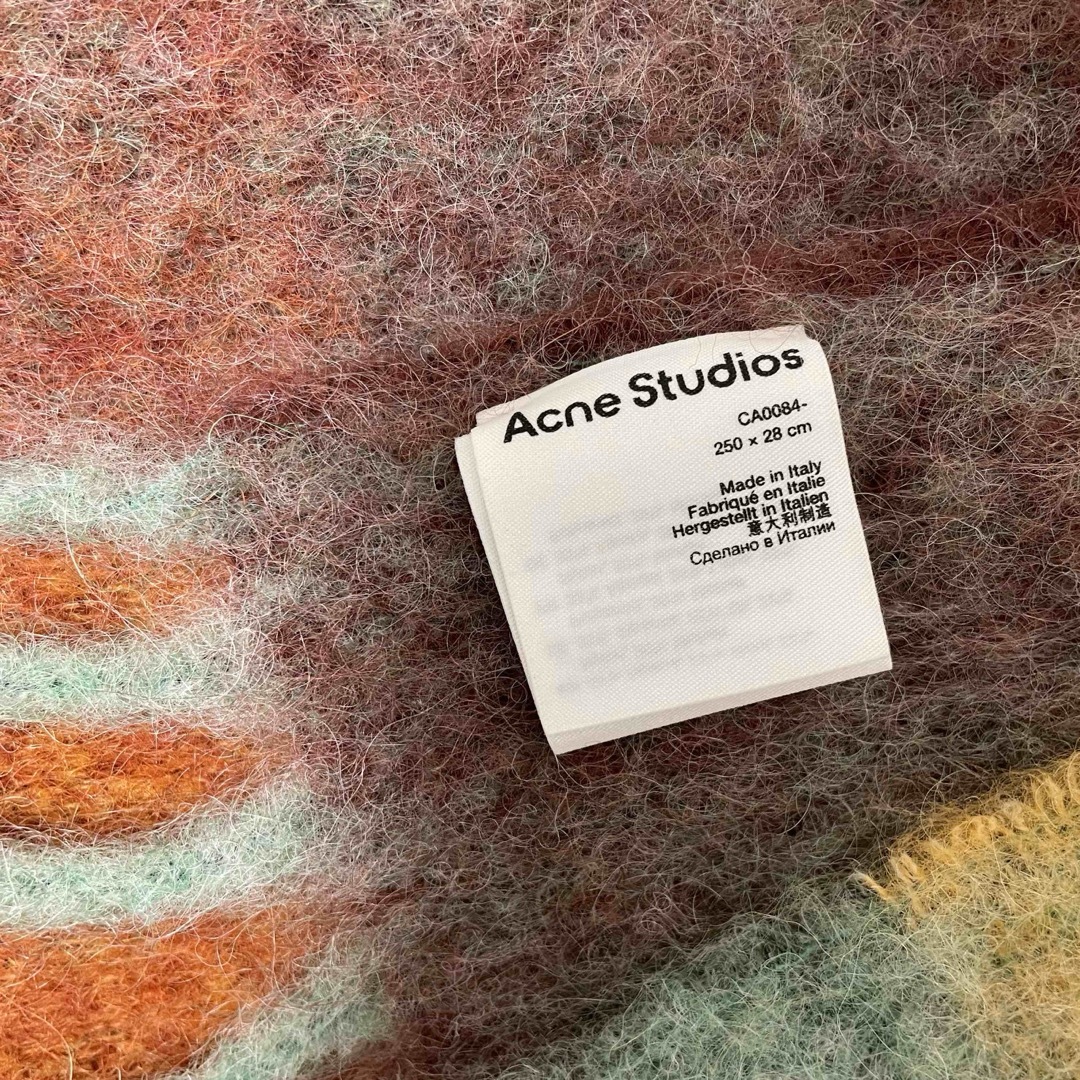 Acne Studios(アクネストゥディオズ)のAcne Studios アクネストゥディオズ マフラー レディースのファッション小物(マフラー/ショール)の商品写真