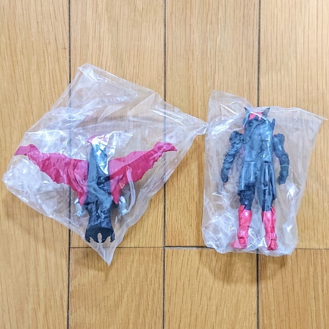 BANDAI(バンダイ)の【開封品 8体　ビニール未開封品 2体】ソフビヒーロー 仮面ライダー 食玩 エンタメ/ホビーのフィギュア(特撮)の商品写真