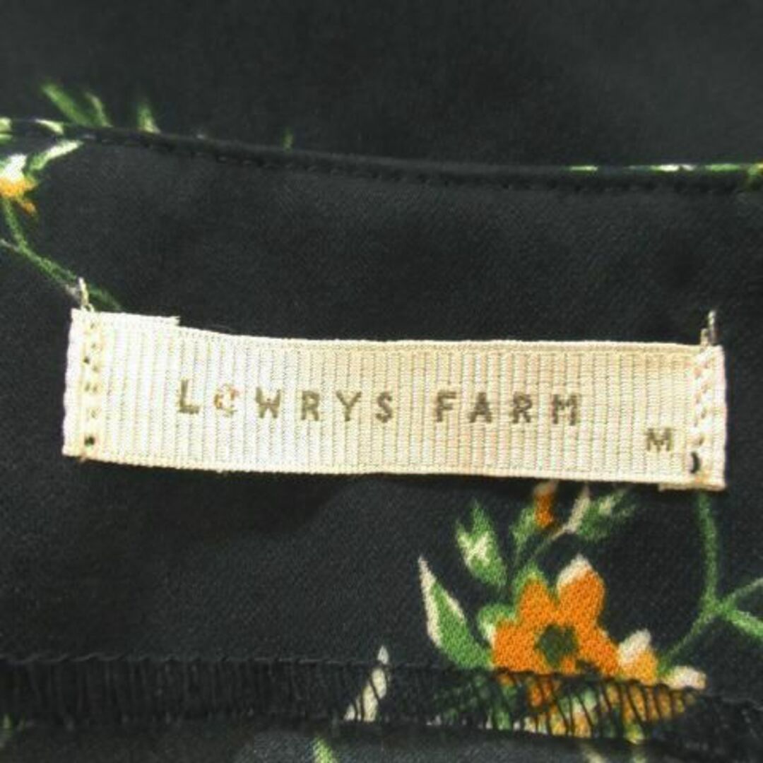LOWRYS FARM(ローリーズファーム)のローリーズファーム キャミソール ブラウス 花柄 黒 230330AH15A レディースのトップス(キャミソール)の商品写真