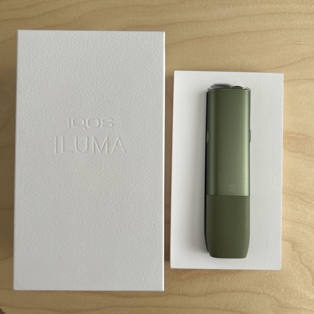 IQOS ILUMA ONE モスグリーン メンズのファッション小物(タバコグッズ)の商品写真