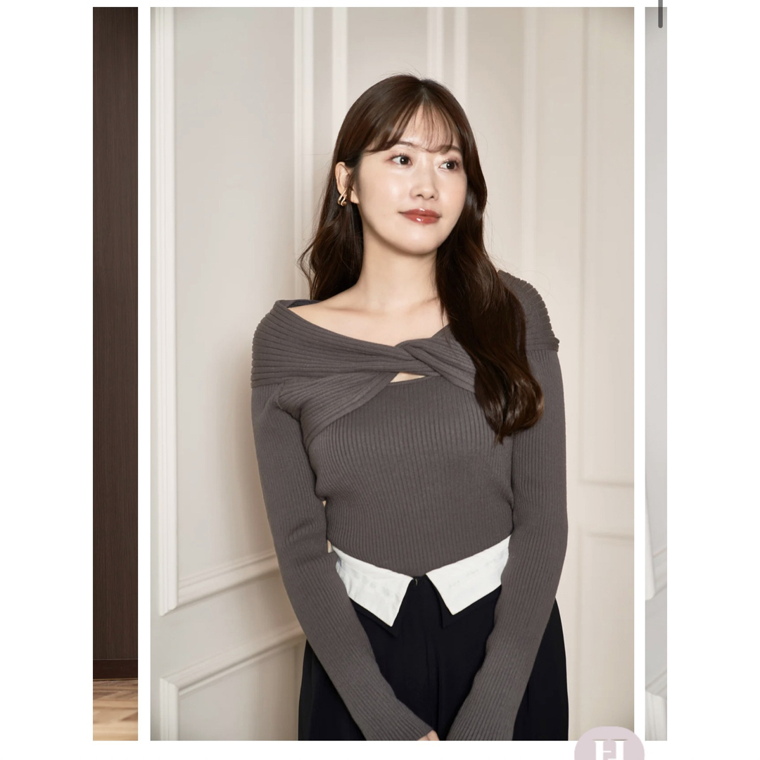 Her lip to(ハーリップトゥ)のherlipto Twist Cut-Out Rib Knit Top レディースのトップス(ニット/セーター)の商品写真