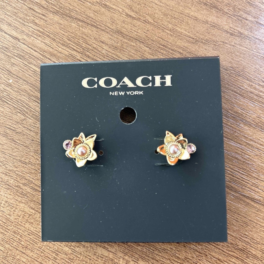 COACH(コーチ)のコーチ　ピアス レディースのアクセサリー(ピアス)の商品写真