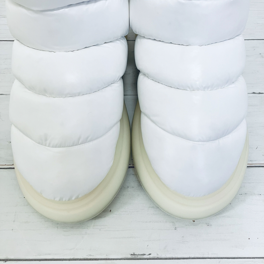 MONCLER - 未使用保管品 モンクレール GAIA POCKET MID MONCLER - 未使用保管品 モンクレール GAIA POCKET MID