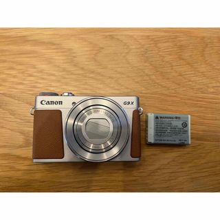 ほぼ未使用 極美品 Canon デジタルカメラ IXY 90FCanon