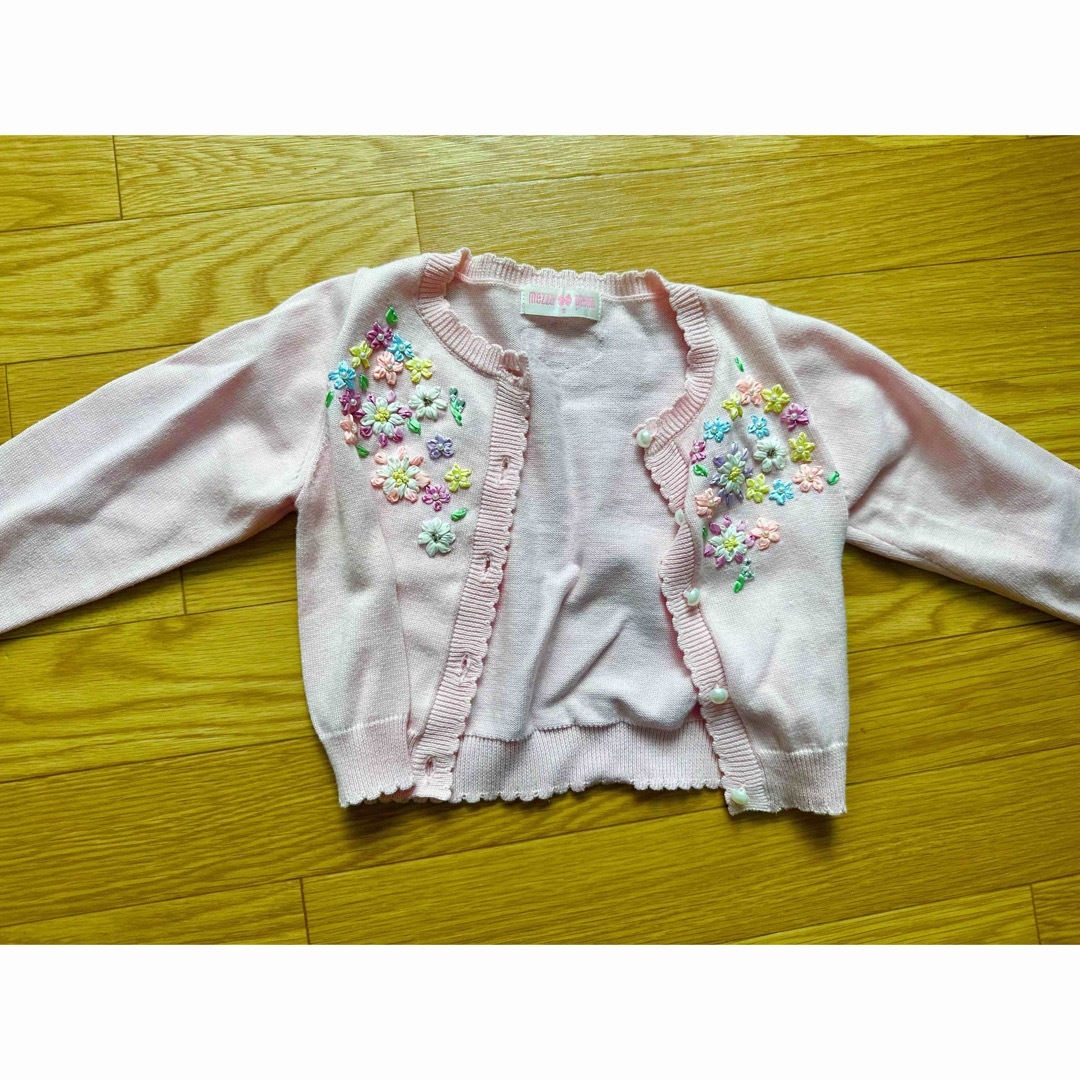 mezzo piano(メゾピアノ)のmezzo piano 花柄カーディガン キッズ/ベビー/マタニティのキッズ服女の子用(90cm~)(カーディガン)の商品写真