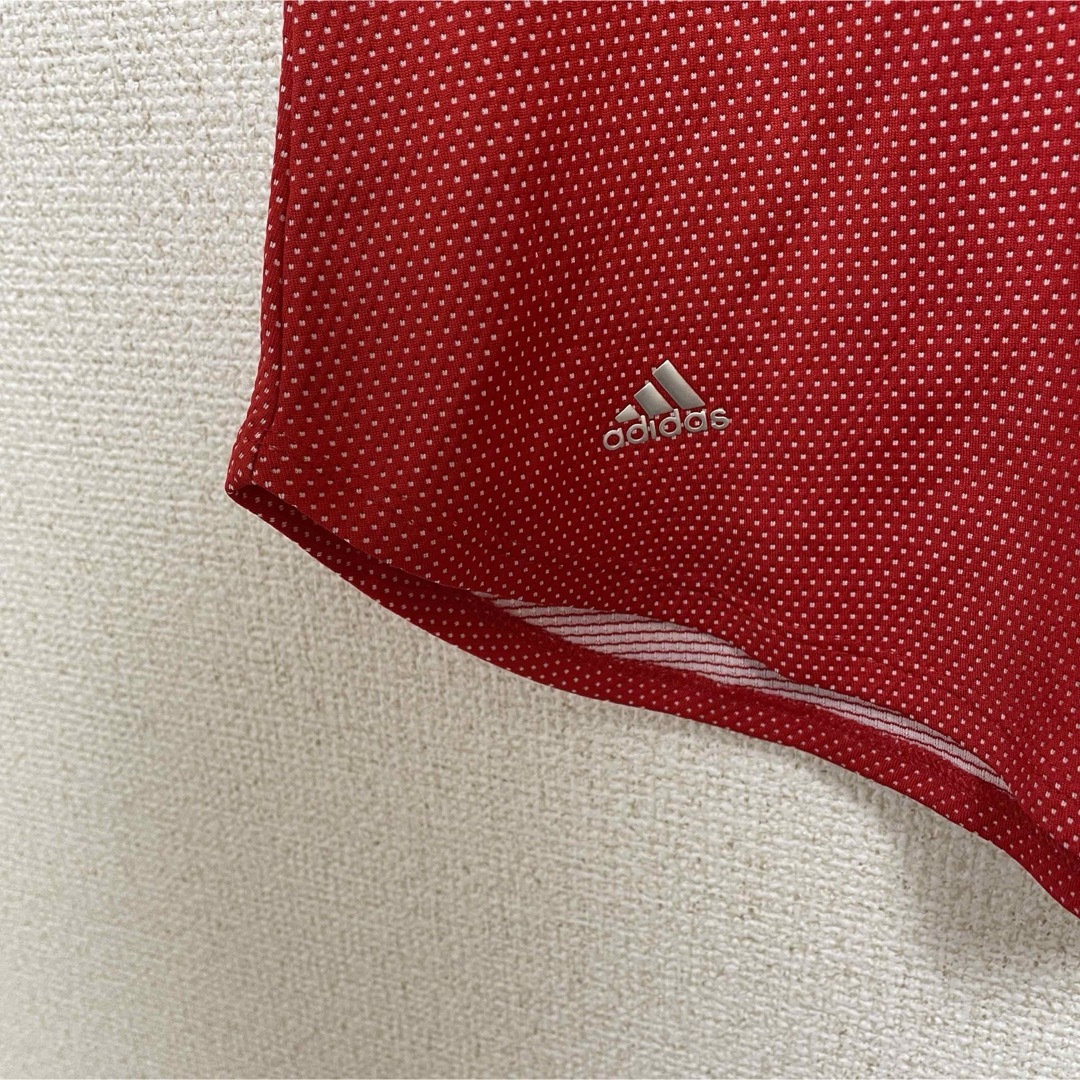 adidas(アディダス)のアディダスゴルフ　ポロシャツ　レディース　ドット　赤　レッド スポーツ/アウトドアのゴルフ(ウエア)の商品写真