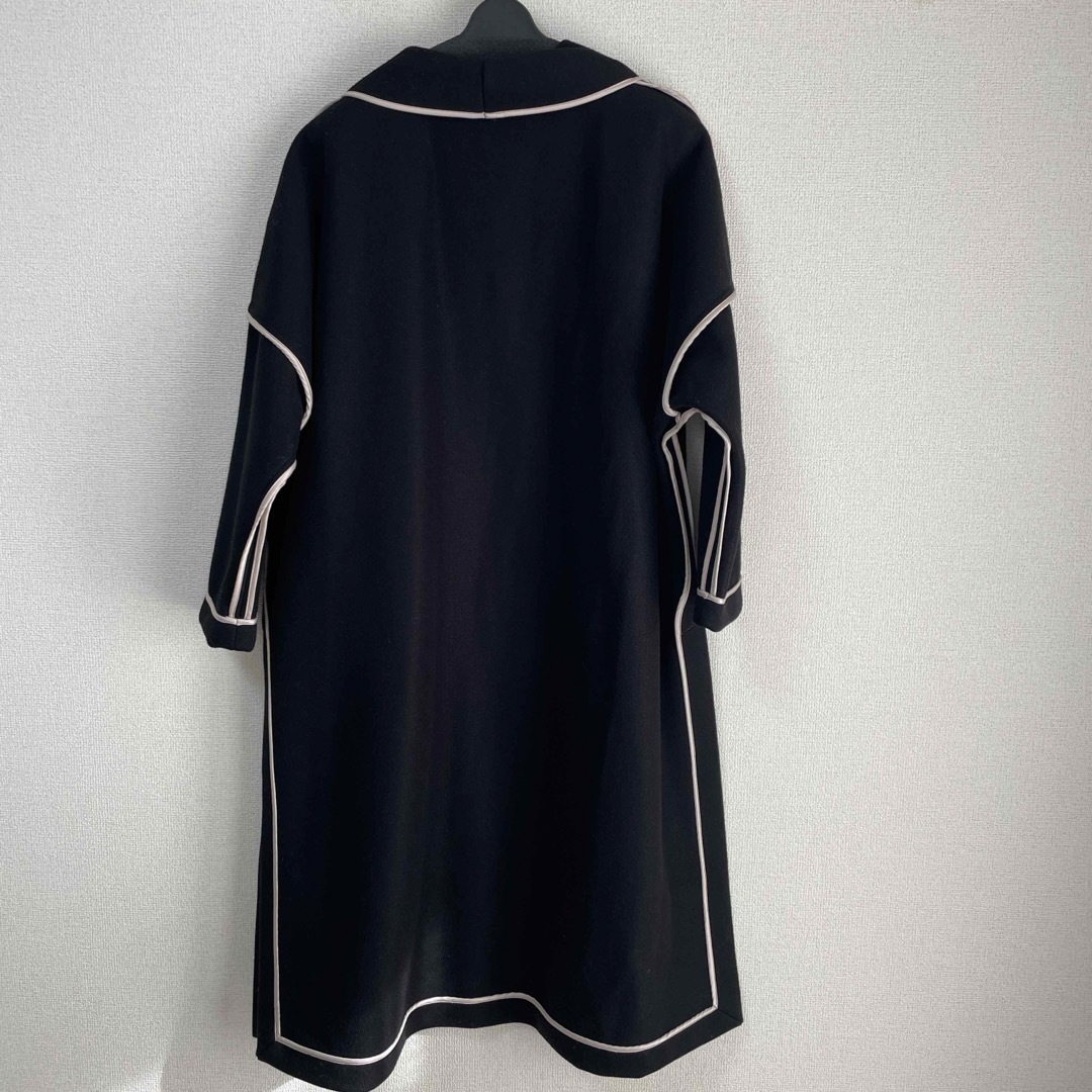 リバーシブル ロングコート 黒 レディースのジャケット/アウター(ロングコート)の商品写真