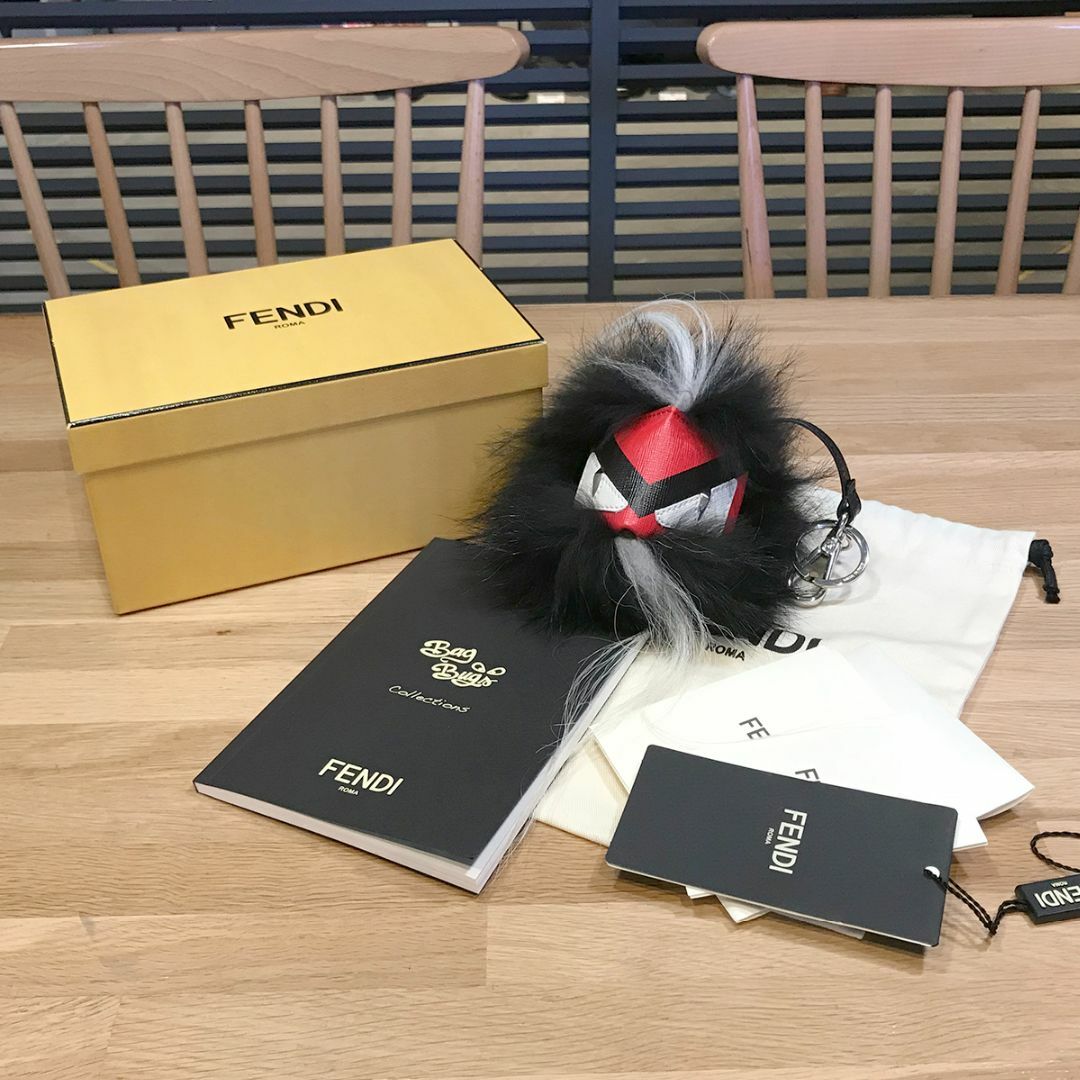 ファッションFENDI　フェンディ　バグズモンスター　チャーム　箱　美品