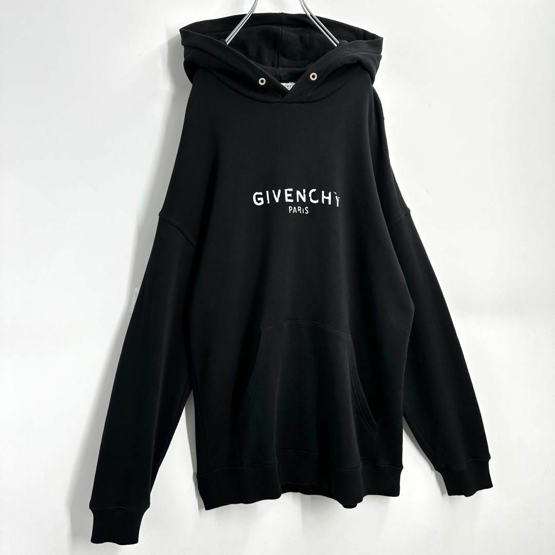 GIVENCHY(ジバンシィ)の【人気デザイン】GIVENCHY  ヴィンテージロゴ　オーバーサイズ　パーカー黒 メンズのトップス(パーカー)の商品写真