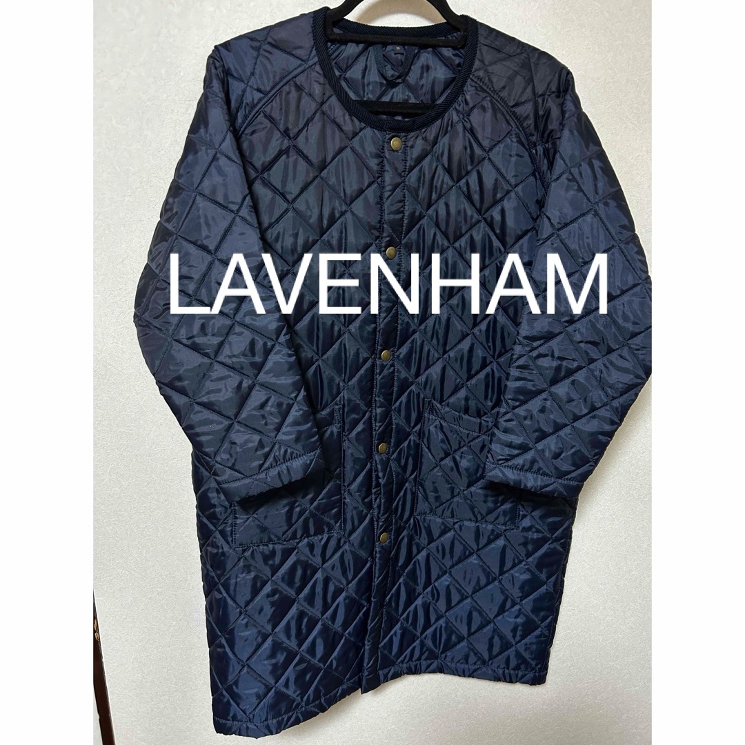 LAVENHAM(ラベンハム)の別注  ラベンハム  ノーカラー キルティング コート 36 レディースのジャケット/アウター(ロングコート)の商品写真