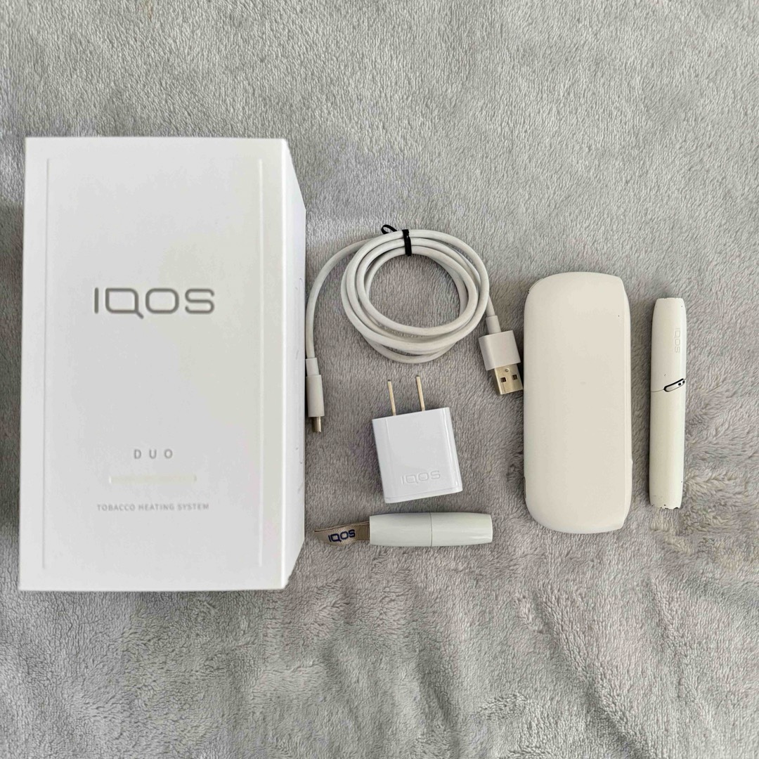 IQOS(アイコス)のIQOS 3 DUO ホワイト メンズのファッション小物(タバコグッズ)の商品写真