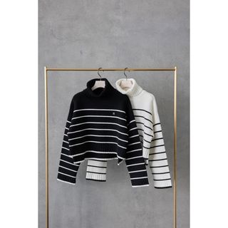 ハーリップトゥ(Her lip to)のHerlipto Striped Turtleneck KnitPullover(ニット/セーター)