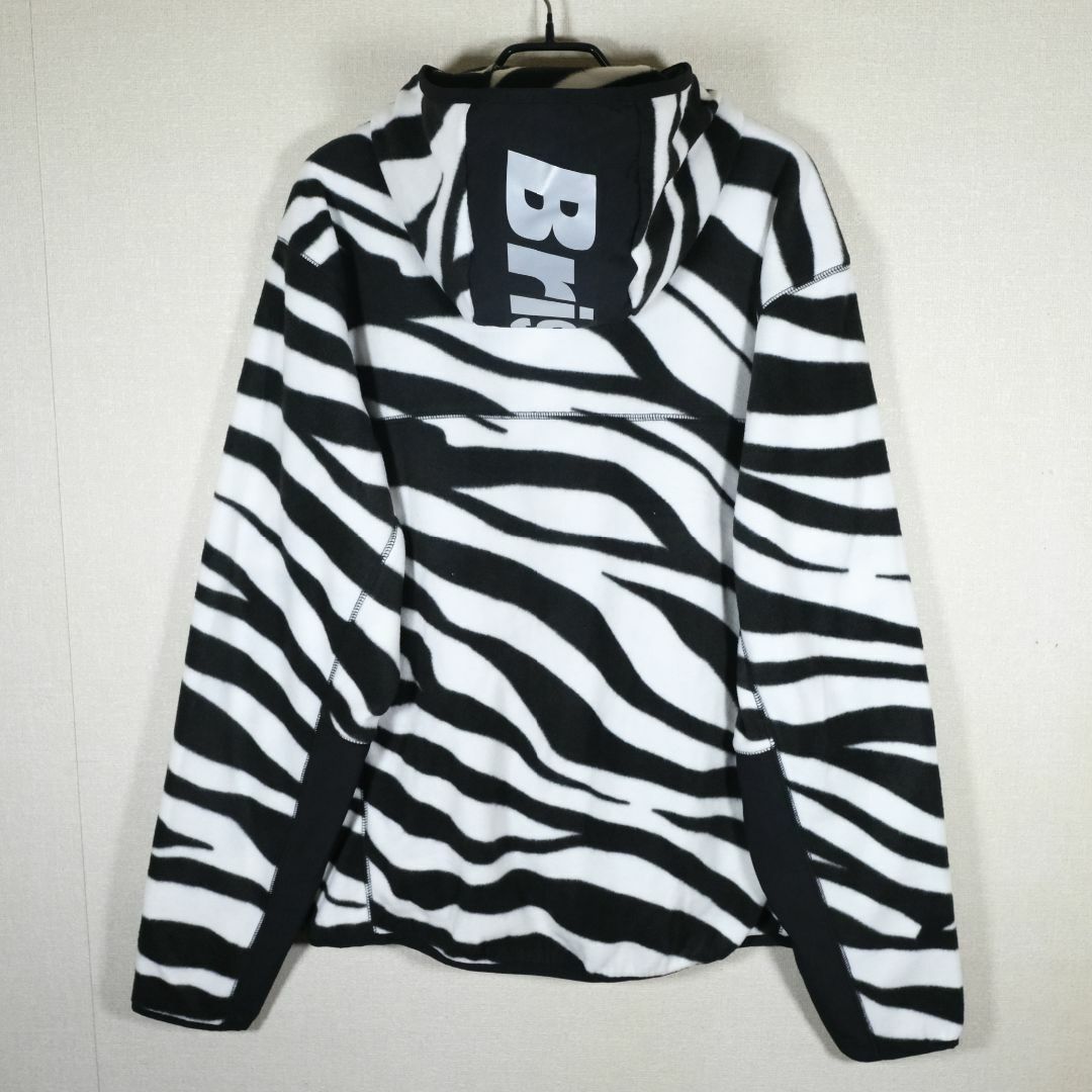 F.C.R.B.(エフシーアールビー)のF.C.R.B. ZEBRA FLEECE PULLOVER HOODIE M メンズのトップス(パーカー)の商品写真