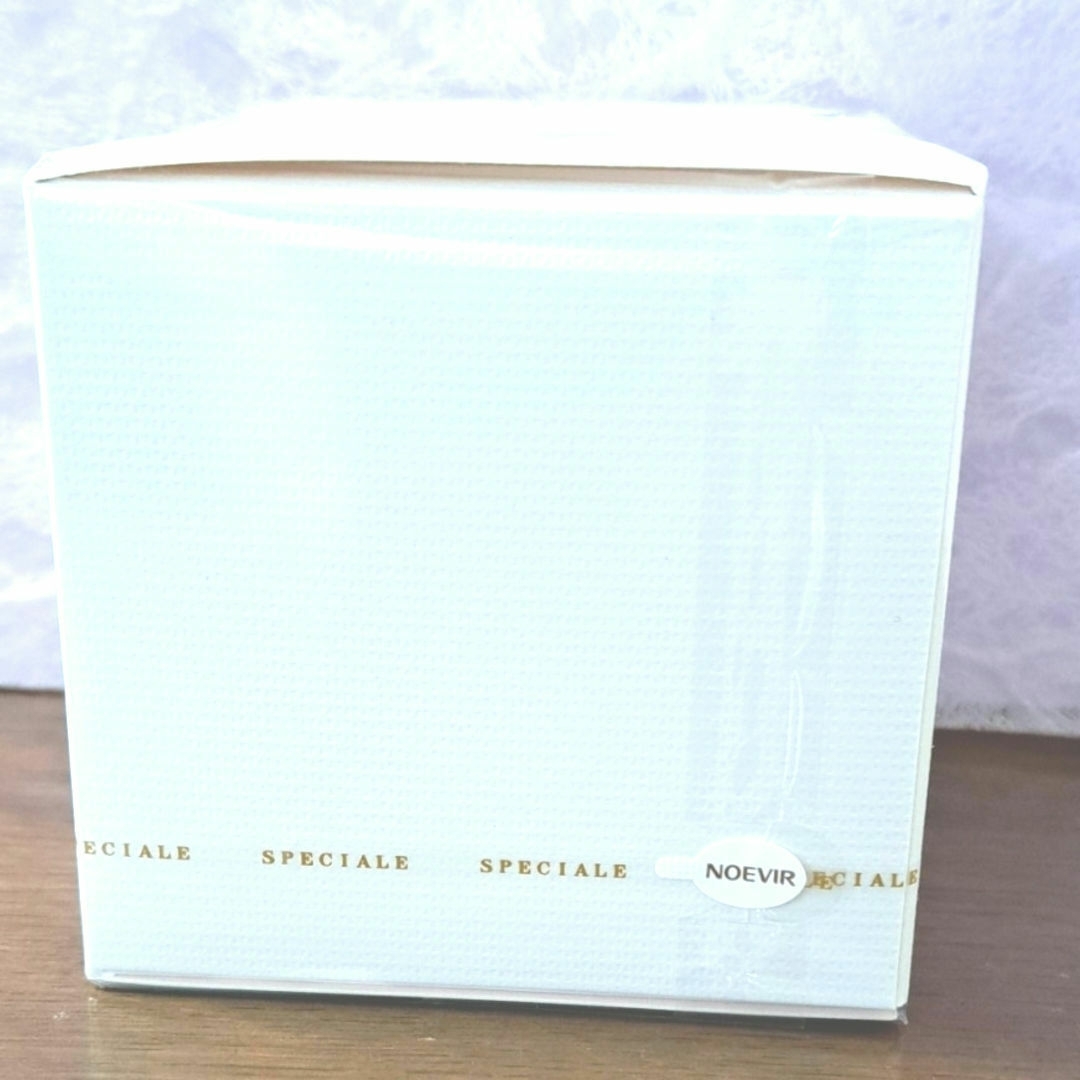 【お値下げ中】ノエビア スペチアーレ 薬用クリーム 50g (おまけ付き) 【お値下げ中】ノエビア スペチアーレ 薬用クリーム 50g (おまけ付き)