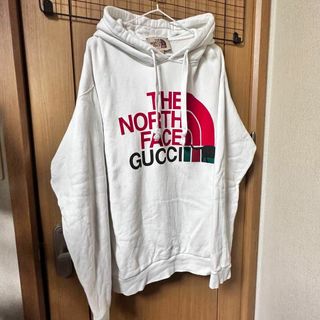 グッチ(Gucci)のgucci × the north face cat hoodie(パーカー)