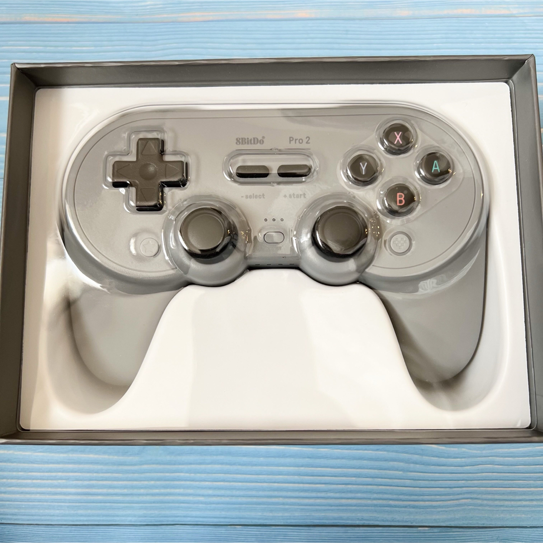 新品未使用 8BitDo Pro2 コントローラー ゲームパッド プロコン エンタメ/ホビーのゲームソフト/ゲーム機本体(その他)の商品写真