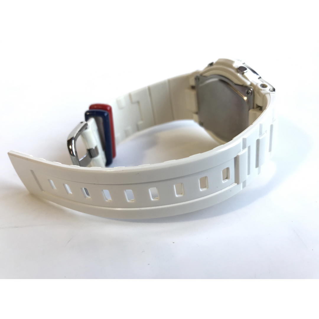 Baby-G(ベビージー)のBaby-G 腕時計　BGA-110TR ホワイト　白　中古　カシオ　腕時計 レディースのファッション小物(腕時計)の商品写真