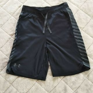 アンダーアーマー(UNDER ARMOUR)のUNDER ARMOUR ハーフパンツ ジュニアYXL(パンツ/スパッツ)