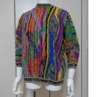 COOGI - SALE coogi マルチカラー ニットの通販 by TK｜クージーならラクマ