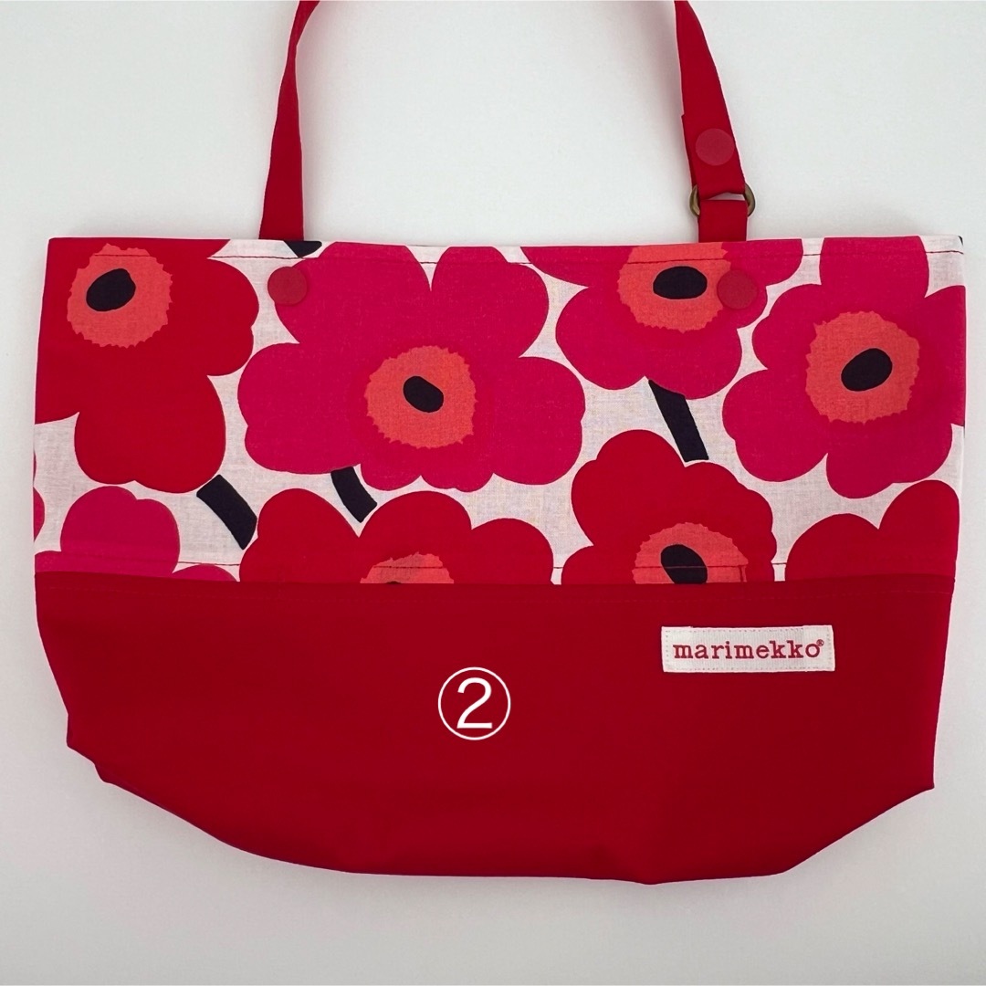 marimekko(マリメッコ)のやっちゃん様専用　ボックスティッシュケース　レッド インテリア/住まい/日用品のインテリア小物(ティッシュボックス)の商品写真