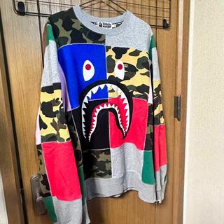 アベイシングエイプ(A BATHING APE)のbape patchwork shark crew neck sweat(スウェット)