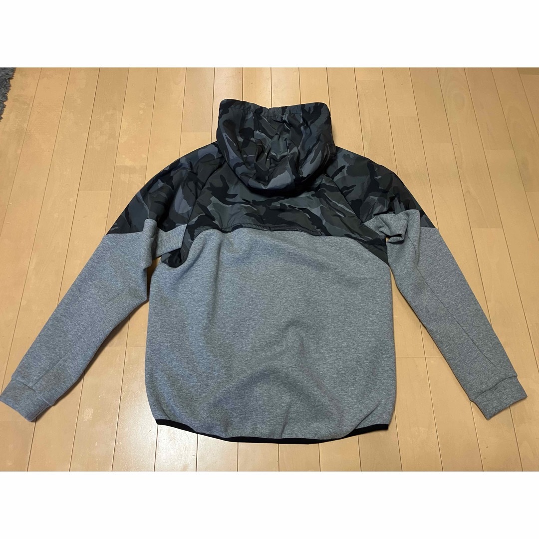 F.C.R.B.(エフシーアールビー)の新品同様F.C.Real Bristol  VENTILATION HOODIE メンズのトップス(パーカー)の商品写真