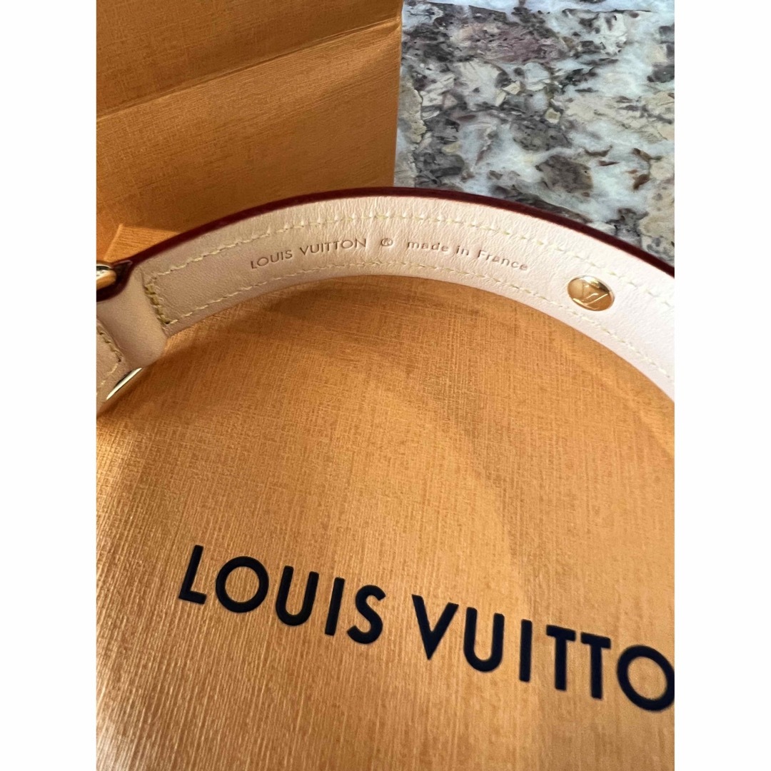 LOUIS VUITTON - ルイヴィトン 首輪 MMサイズの通販 by xxx's LOUIS VUITTON - ルイヴィトン 首輪 MMサイズの通販 by xxx's