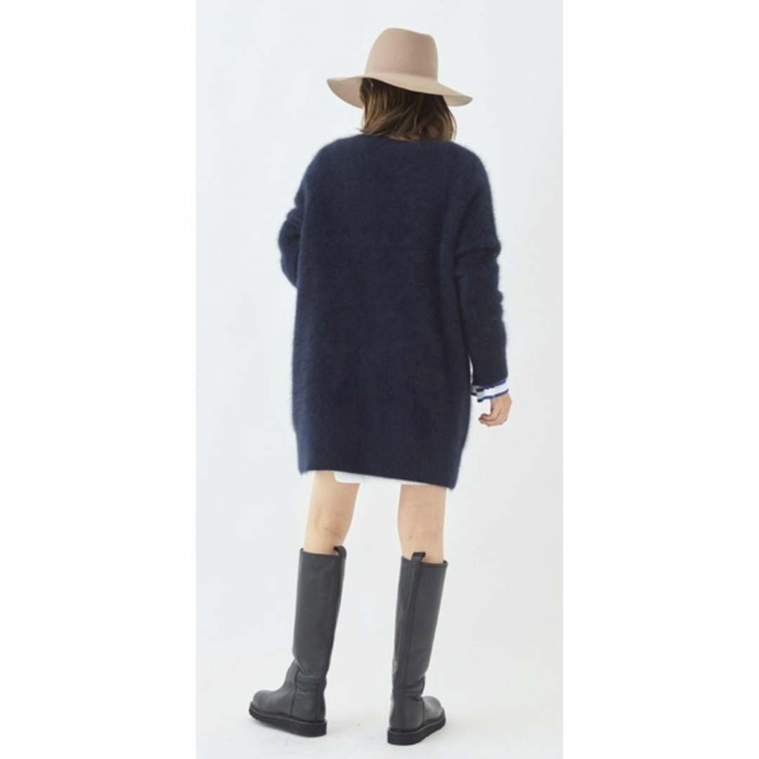 Plage(プラージュ)のplage Cashmere Mix Fur 深Vプルオーバー　カシミヤ混 レディースのトップス(ニット/セーター)の商品写真