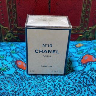 シャネル(CHANEL)のCHANEL NO.19 香水(香水(女性用))