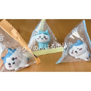 チイカワ(ちいかわ)の新品 ちいかわ インテリアミニフィギュア3 パジャマ 3点セット ハチワレ(置物)