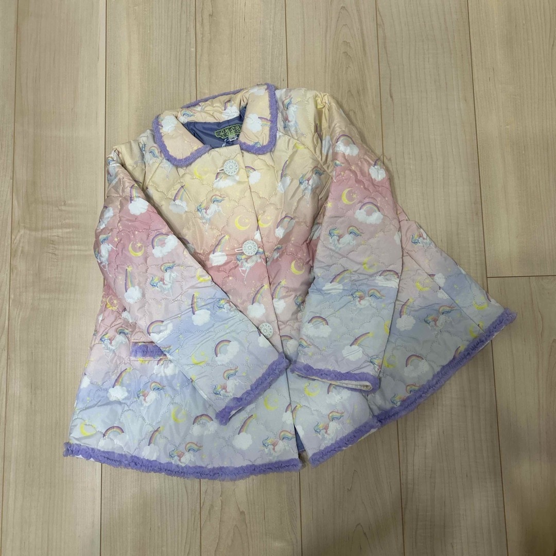 fafa(フェフェ)の未使用  fafa  コート  140 キッズ/ベビー/マタニティのキッズ服女の子用(90cm~)(コート)の商品写真