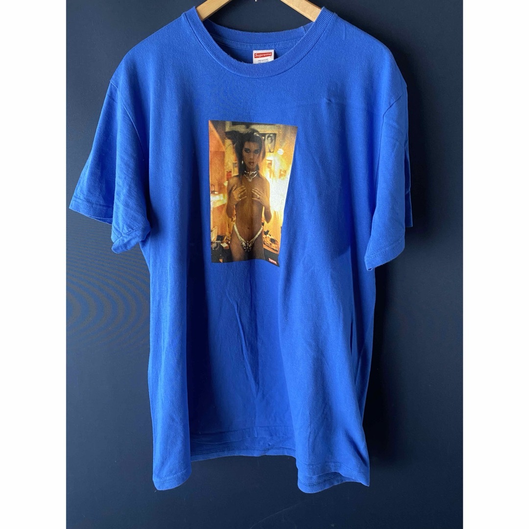 Supreme(シュプリーム)のsupreme Nan Goldin Misty and Jimmy 700 メンズのトップス(Tシャツ/カットソー(半袖/袖なし))の商品写真