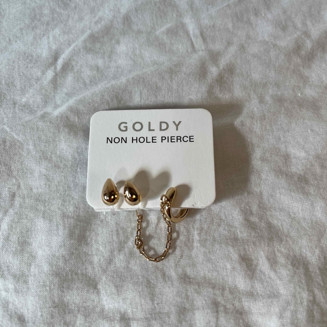 GOLDY(ゴールディ)のGOLDY ノンホールピアス レディースのアクセサリー(イヤリング)の商品写真