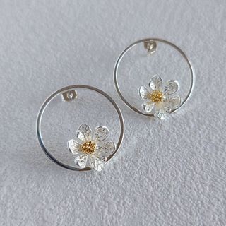 セレクトアクセサリー ツブフラワーピアス(ピアス)