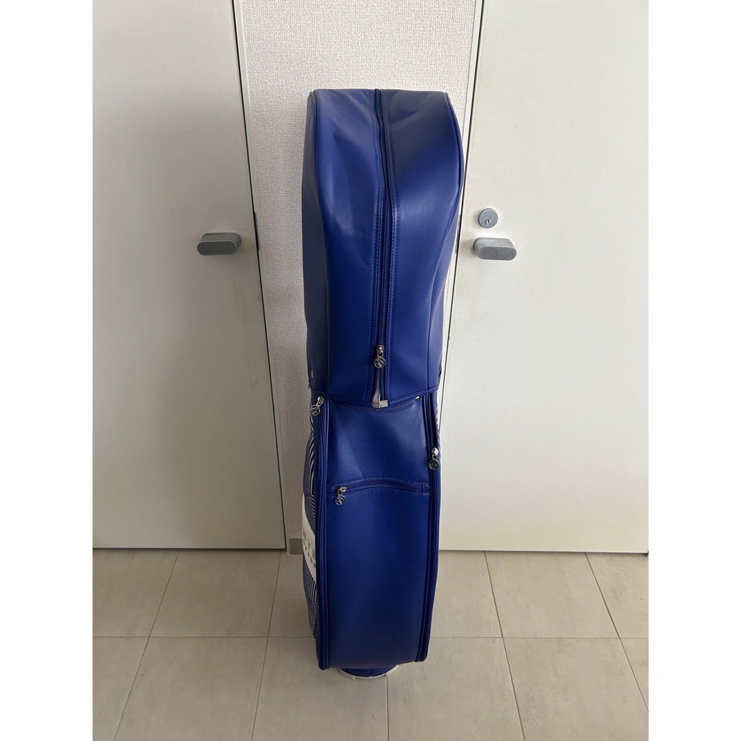 【ほぼ新品】 デサントゴルフ デザインメッシュキャディバッグ 8.5型 スポーツ/アウトドアのゴルフ(バッグ)の商品写真