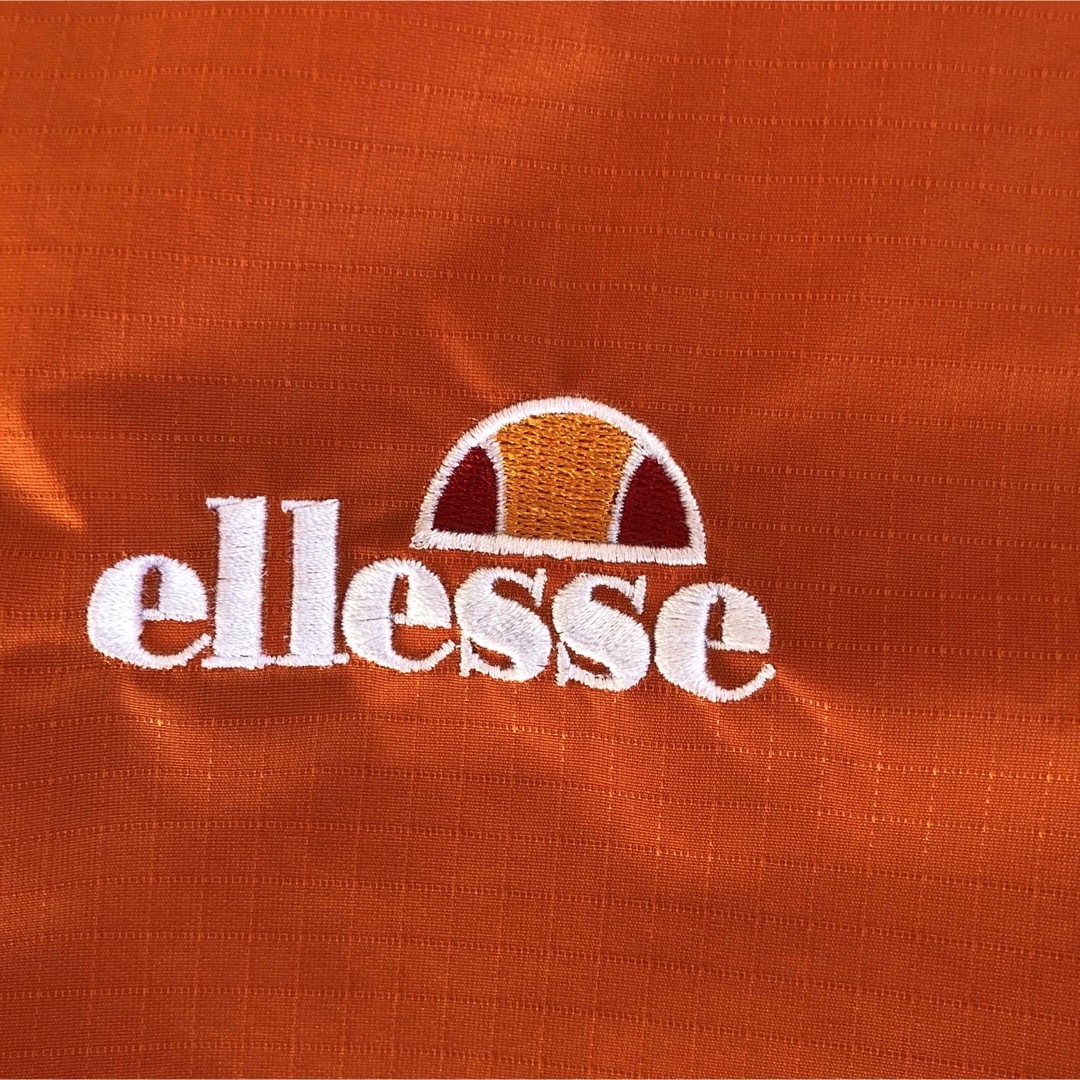 ellesse(エレッセ)のエレッセ　スリーウェイラケットケース　オレンジ　定価4290円 スポーツ/アウトドアのテニス(バッグ)の商品写真