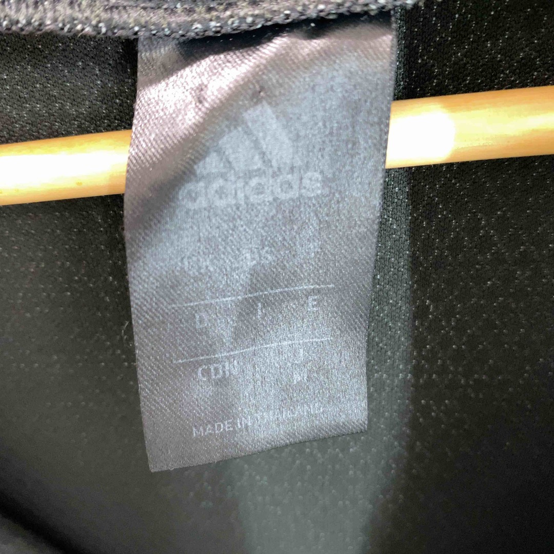 adidas(アディダス)のadidas メンズ アディダス ジャージ セットアップ チャコール フード メンズのトップス(ジャージ)の商品写真